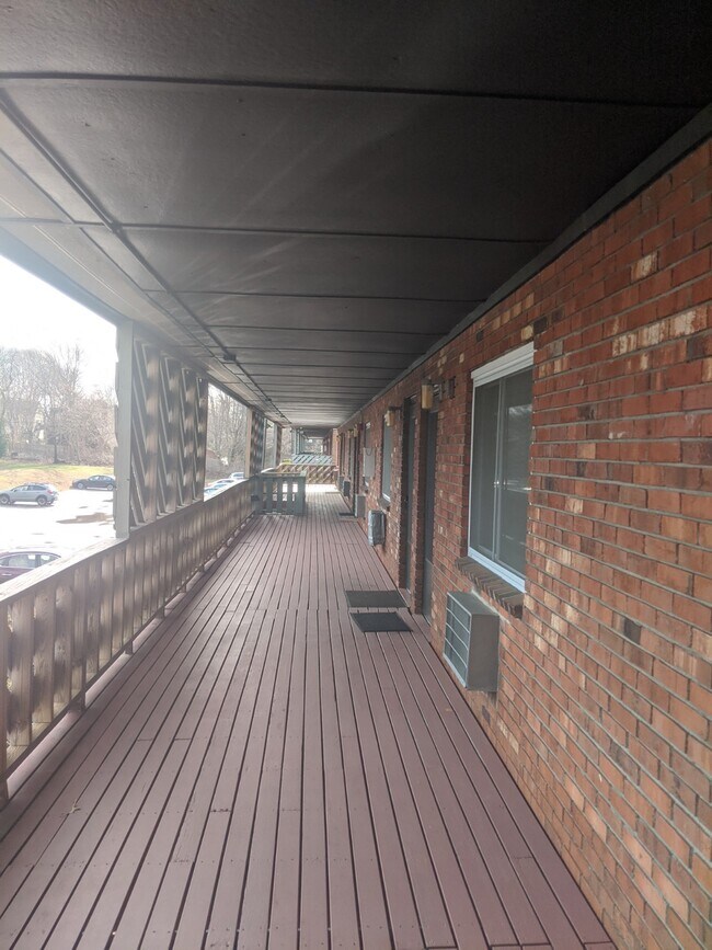 Foto del edificio - 908 Boston Neck Rd