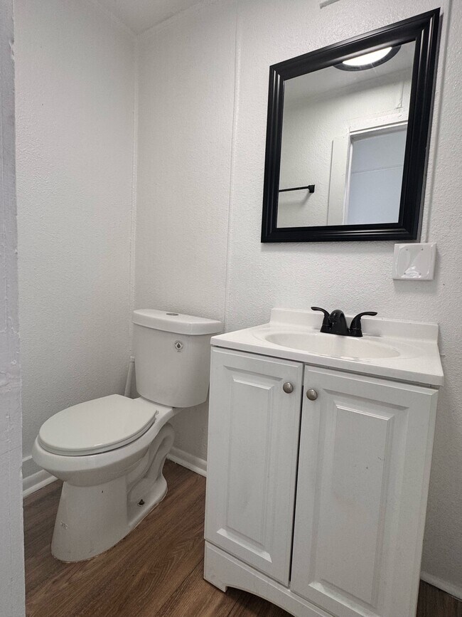 Foto del edificio - 135 E 17th St