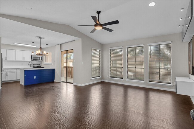 Foto del edificio - 5001 Lamonte Ln