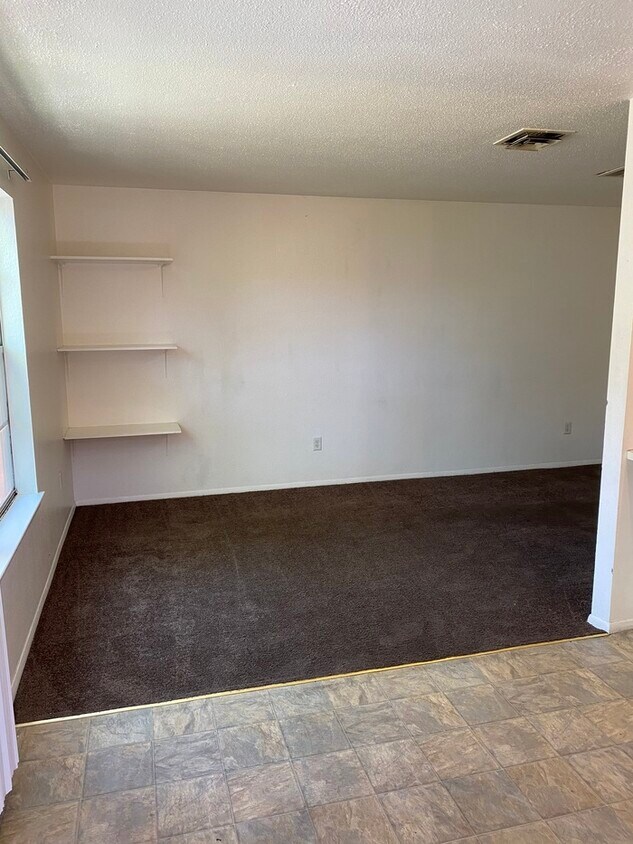 2800 Vail Ave SE Unit 220, Albuquerque, NM 87106 Condo for Rent in