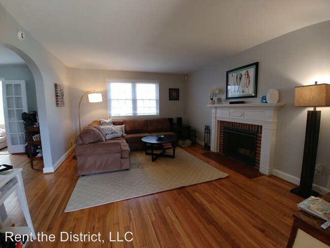 Building Photo - 3 br, 2 bath House - 4839 Yuma Street NW