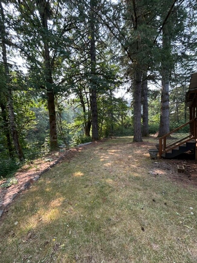 Building Photo - 93089 Marcola Rd