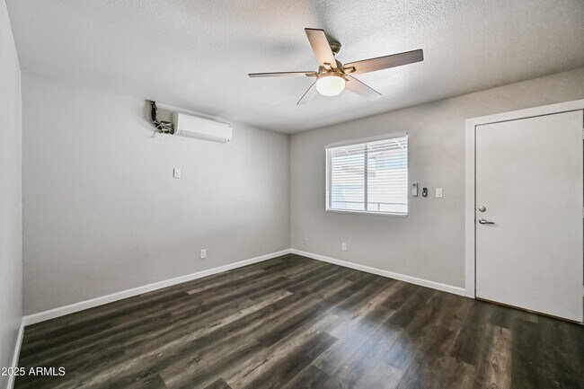 Foto del edificio - 3025 N 32nd St