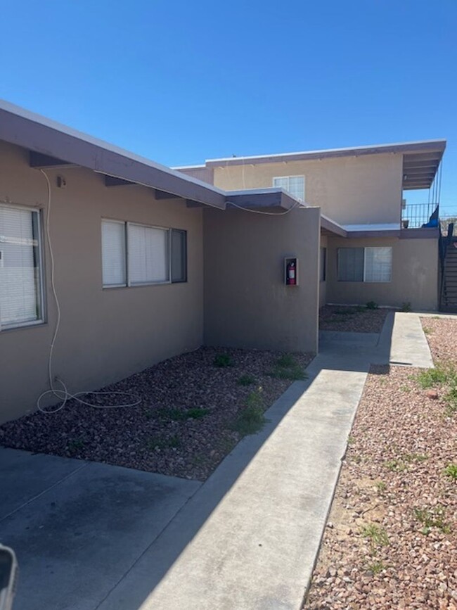 Building Photo - 3221 Arlene Way --- JD1