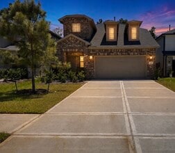 Building Photo - 414 Kinglet Dr
