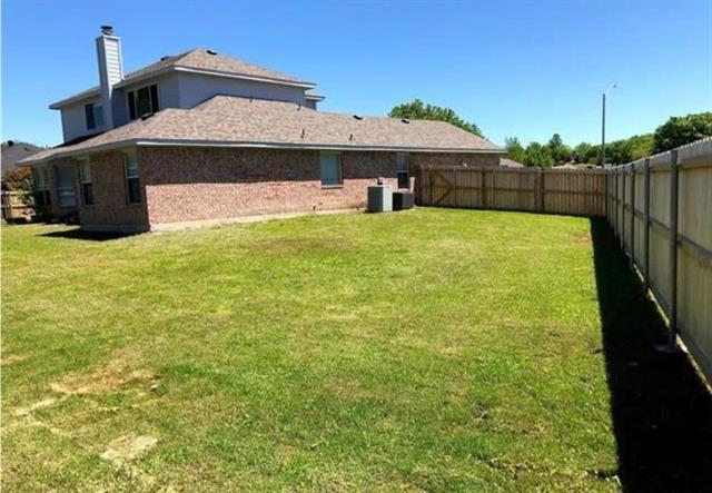 Building Photo - 3404 Potomac Dr