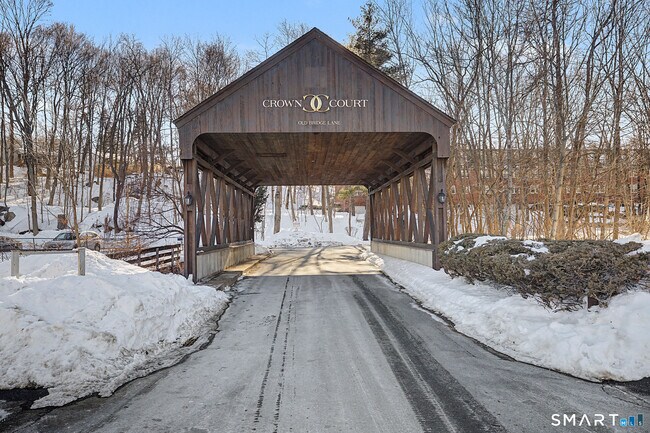 Building Photo - 34 A Padanaram Rd