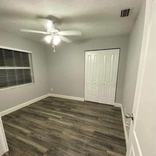 Building Photo - 7724 Brettonwood Dr