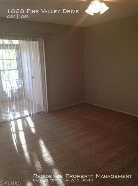 Foto del edificio - 1828 Pine Valley Dr