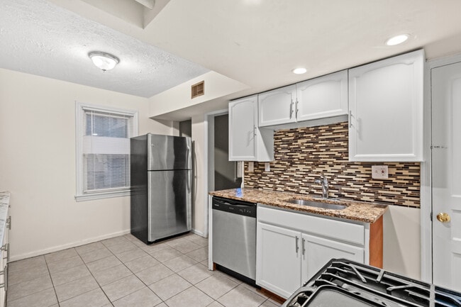 Foto del edificio - 4632 A St SE