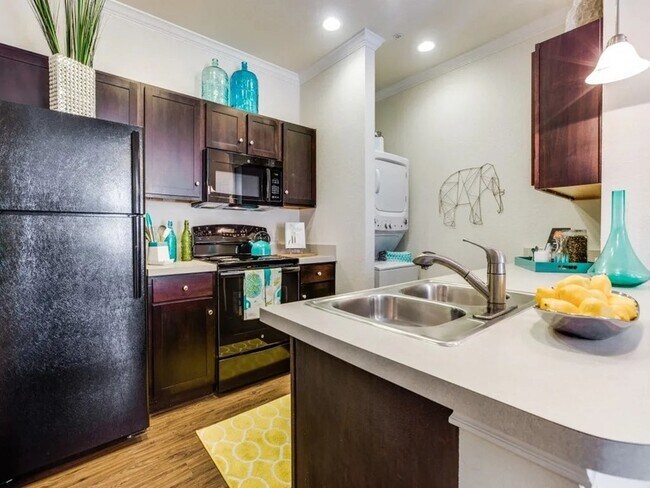 Foto del edificio - 14722 Nacogdoches Rd