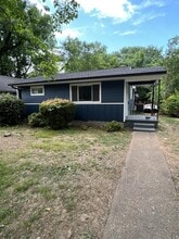 Building Photo - 2105 Rawlings St