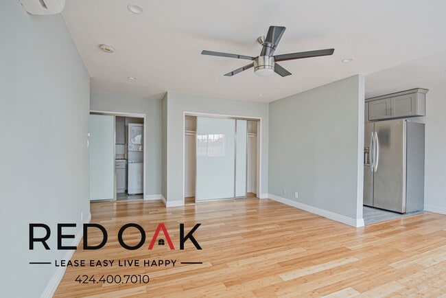 Foto del edificio - 1023 Hayworth Ave