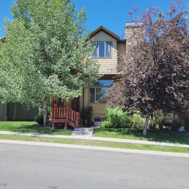 Foto del edificio - Furnished Bear Hollow Townhome