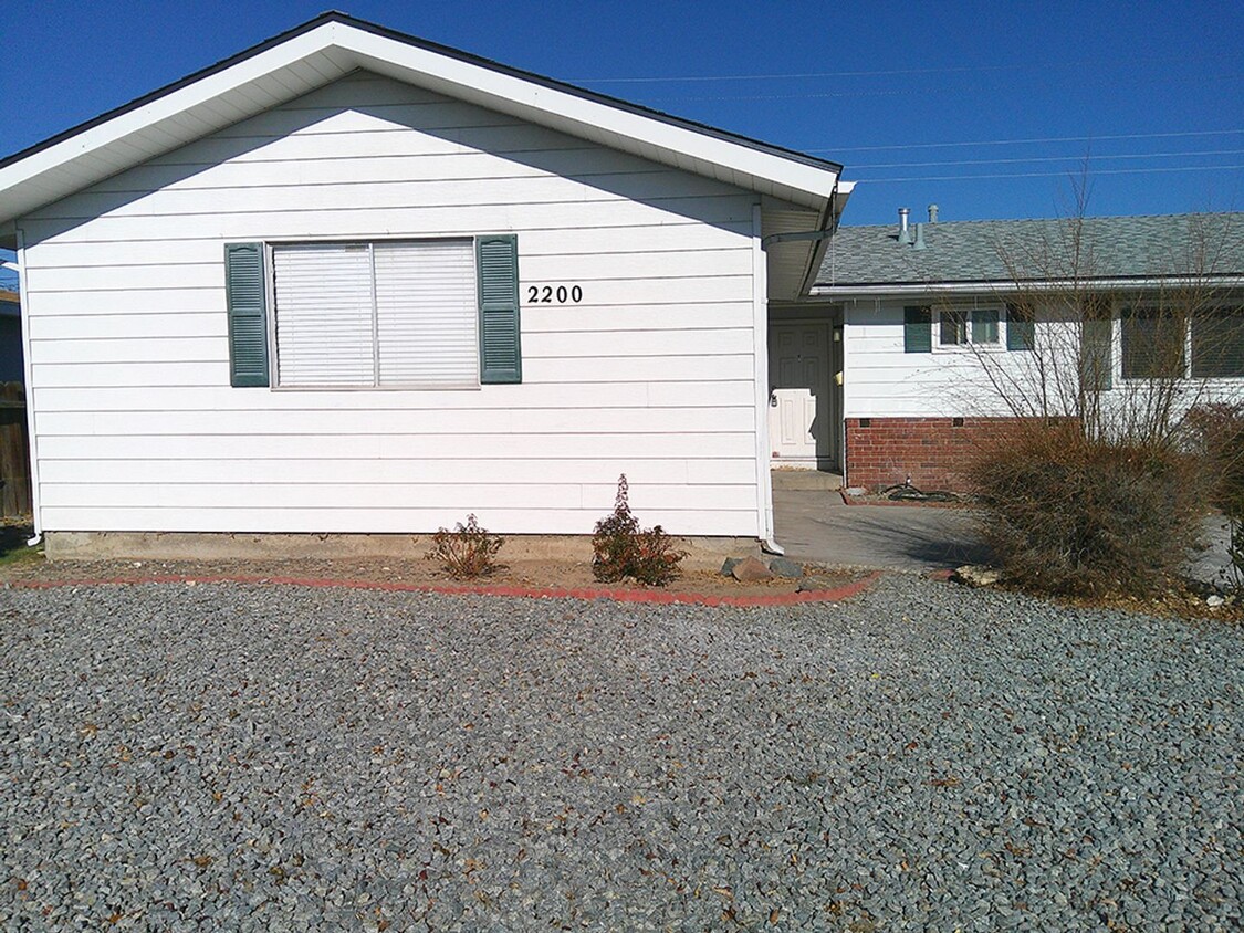 Foto principal - 3BR, 2 Bath, 2 Car Home in Sparks