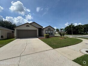 Building Photo - 8517 Ivanhoe Dr