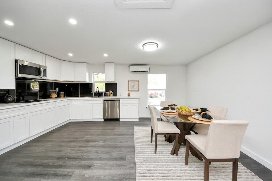 Photo - 7640 Broadview Drive Unit