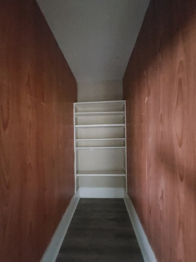 Foto del edificio - 120 Maholm St