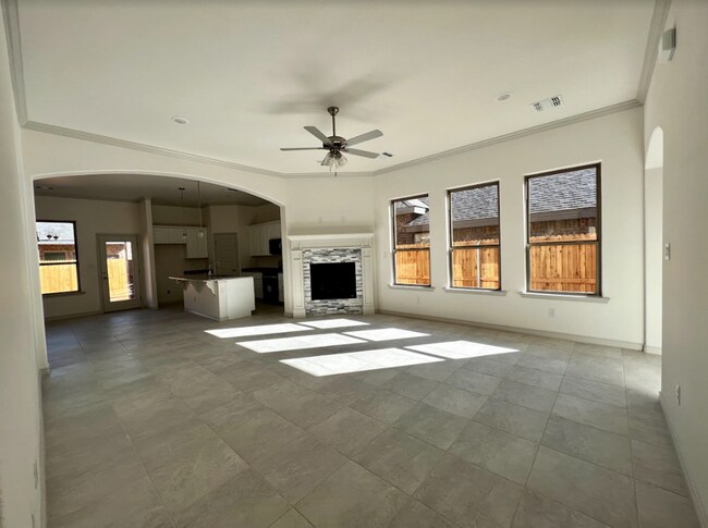Foto del edificio - Gorgeous 4 Bedroom In Odessa, TX!