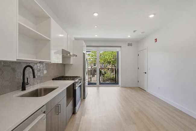 Foto del edificio - 948 W Sunnyside Ave