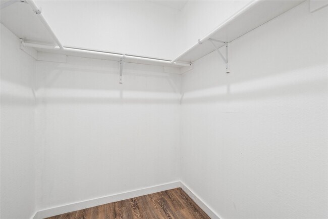 Foto del edificio - 8001 Talton St