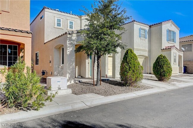 Foto del edificio - 7696 W Trails Park Pl