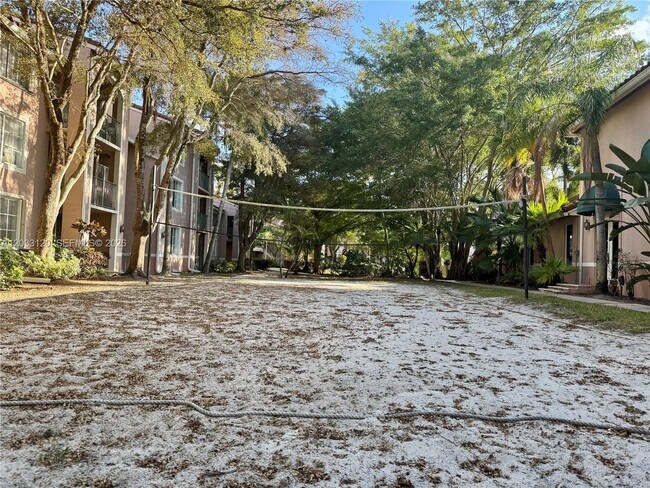 Foto del edificio - 12142 St.Andrews Pl