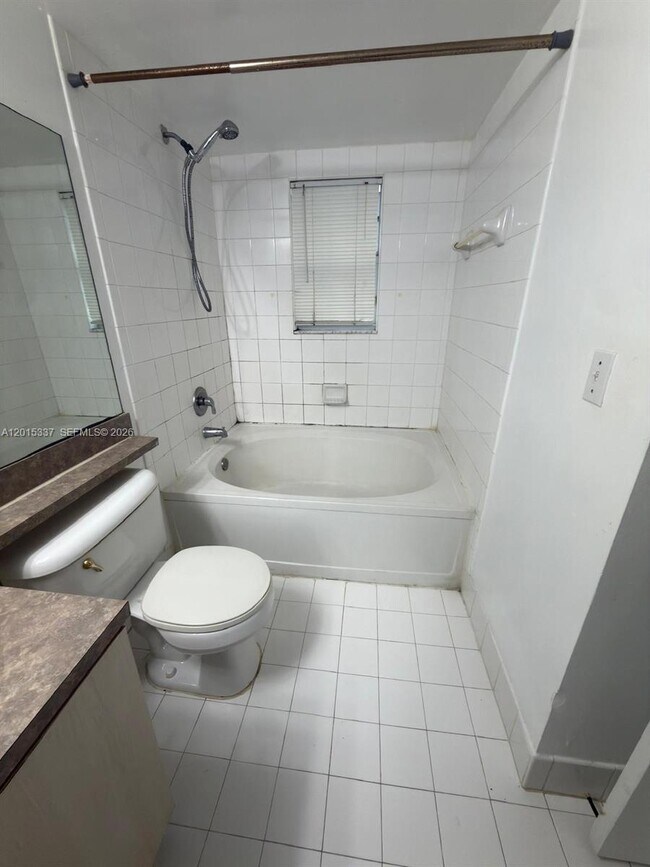 Foto del edificio - 11133 SW 8th St