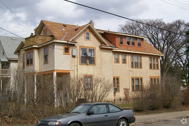 Foto del edificio - 3048 12th Ave S