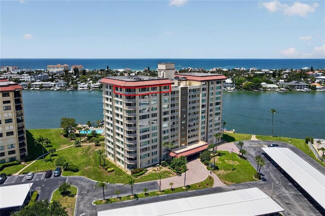 Building Photo - 736 Island Way