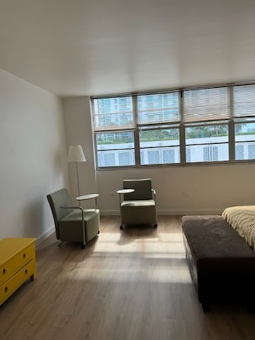 Building Photo - 999 Brickell Bay Dr