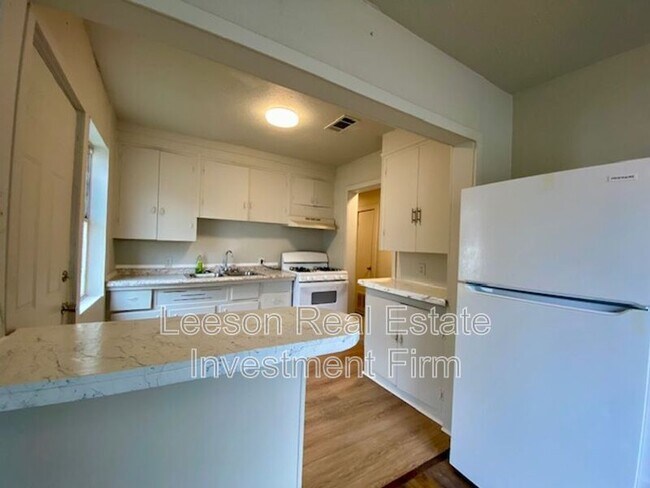 Foto del edificio - 501 Wyche St