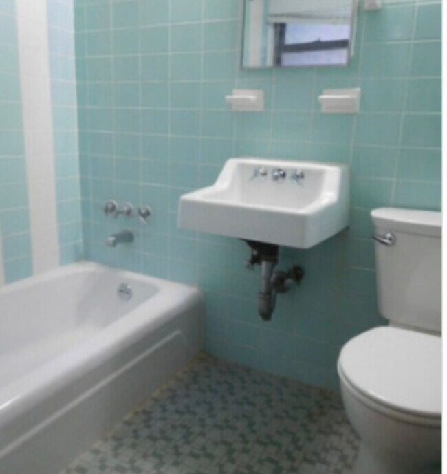 Building Photo - 1315 Commonwealth Ave