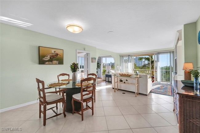 Building Photo - 5501 Heron Point Dr
