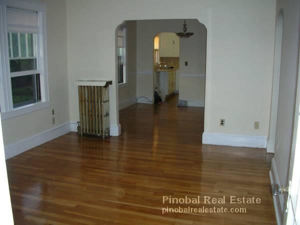 Primary Photo - 40 Grove Rd