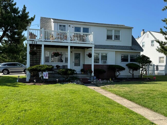 Exterior - 111 W Brigantine Ave