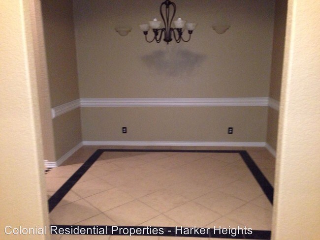 Building Photo - 207 Cattail Cir