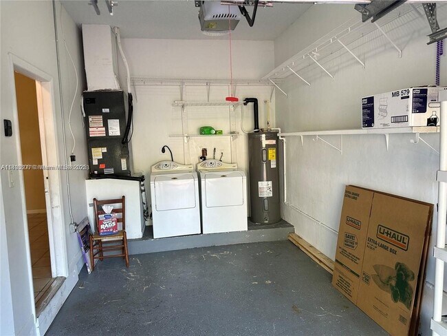 Foto del edificio - 21519 SW 90th Ave