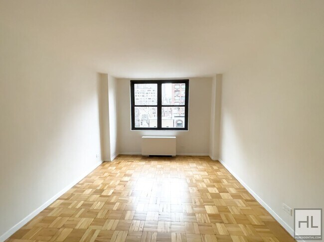 Foto del edificio - EAST 49 STREET