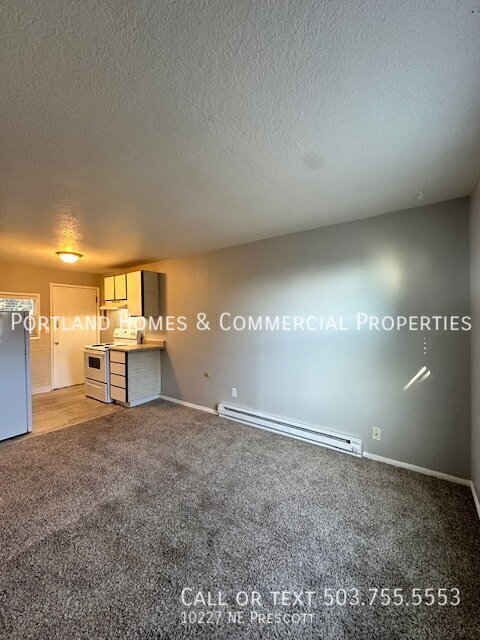 Foto del edificio - 10227 NE Prescott St