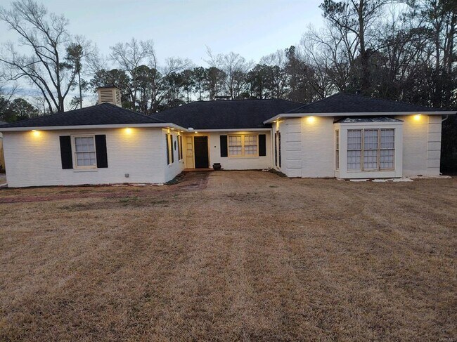 Building Photo - 1244 Gregory Ave