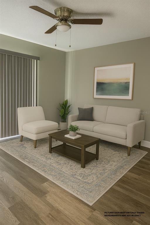 Foto del edificio - 10111 Berry Field Ct