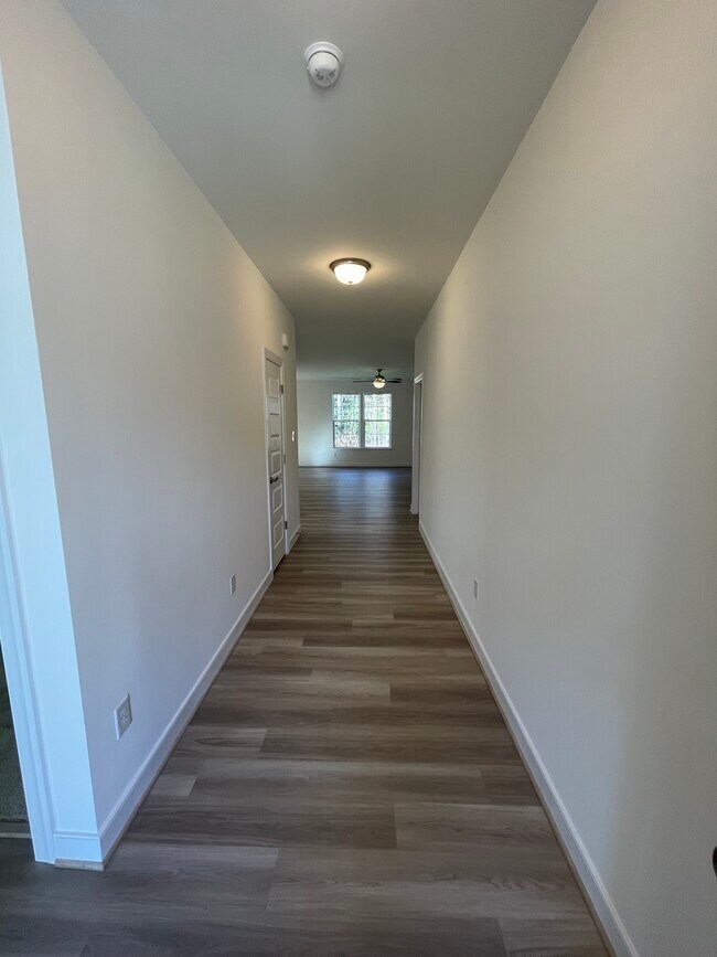 Building Photo - 12243 Downrigger Dr