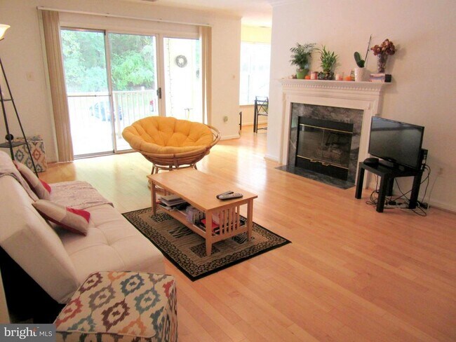 Foto del edificio - 109 Timberbrook Ln