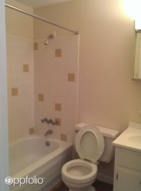 Building Photo - 130 Maynard Dr