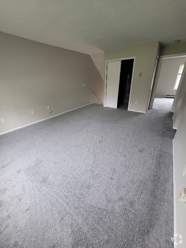 Building Photo - 123 Sheraton Dr NW