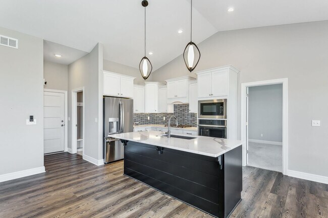 Foto del edificio - Executive rental in Andover School District!!