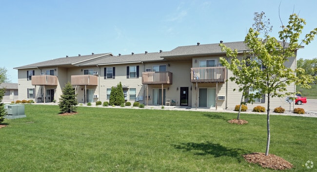 Building Photo - Birchwood Apartments