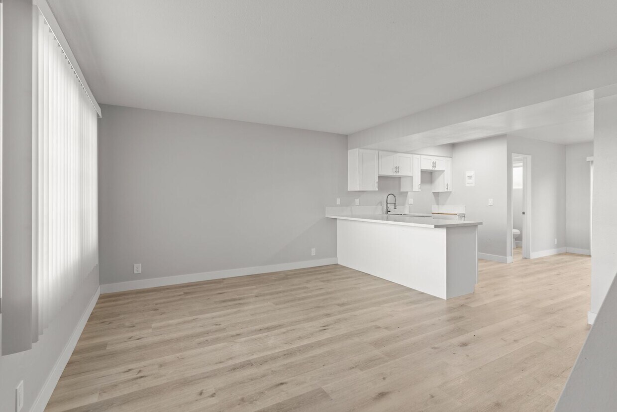 Foto principal - 1018 Mission Drive