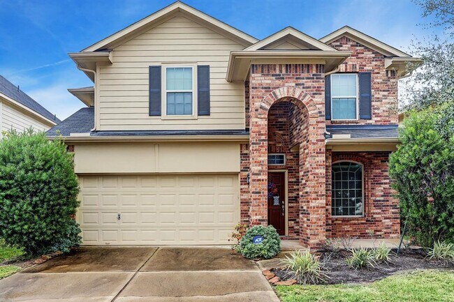 Building Photo - 7714 Guldan Dr